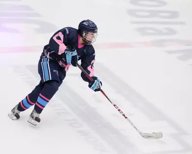 Black Bears Fall to Catamounts 4-1 Image