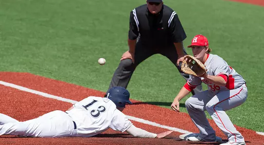 Baseball Splits Doubleheader at Stony Brook; Wins Series 2-1 Image