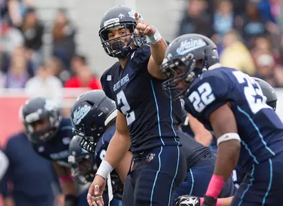 Football Hosts UAlbany on Homecoming Weekend Image