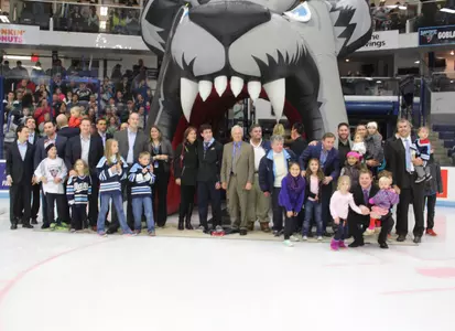 Men's Ice Hockey Falls to #3 BU on Night 1999 Team is Honored Image