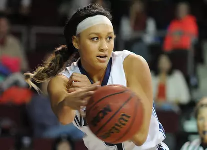 Women's Basketball Hosts Sacred Heart Sunday at 1 PM Image