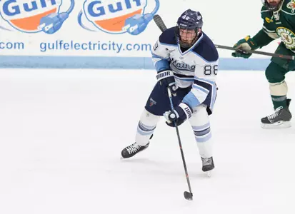 Morgan Nets a Pair, but Men's Ice Hockey Falls to #12 Vermont 6-3 Image