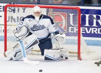 Men's Ice Hockey Falls to #12 Vermont 4-1 Image