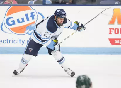 Men's Ice Hockey Falls in Overtime at Vermont Image