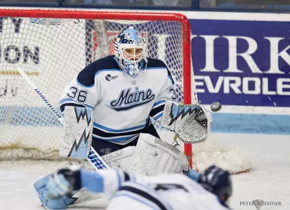 Men's Ice Hockey Falls to #6 UMass Lowell 2-0 Image