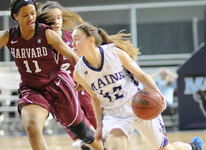 Koizar Leads Women's Hoops Past Harvard in Season Opener Image