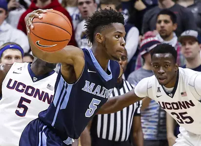 Men's Basketball Takes on Longwood for Home Opener Image