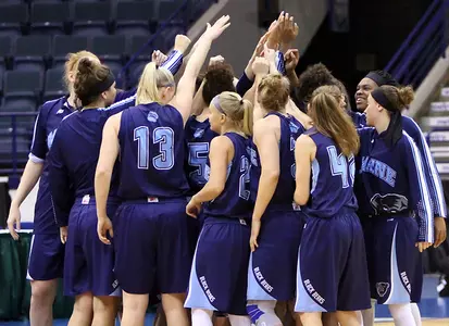 Preview: Women's Basketball Looks for Third-Straight Win, Hosts Colby Tuesday Evening Image