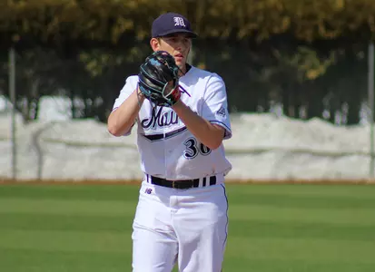 Baseball Clinches America East Berth with Doubleheader Sweep Image