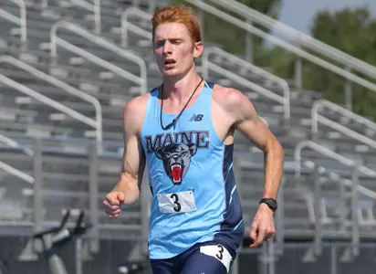 Men's Cross Country Places Third at UMass Image