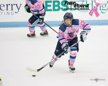 Women's Hockey Bested by Vermont in Game 2 Image