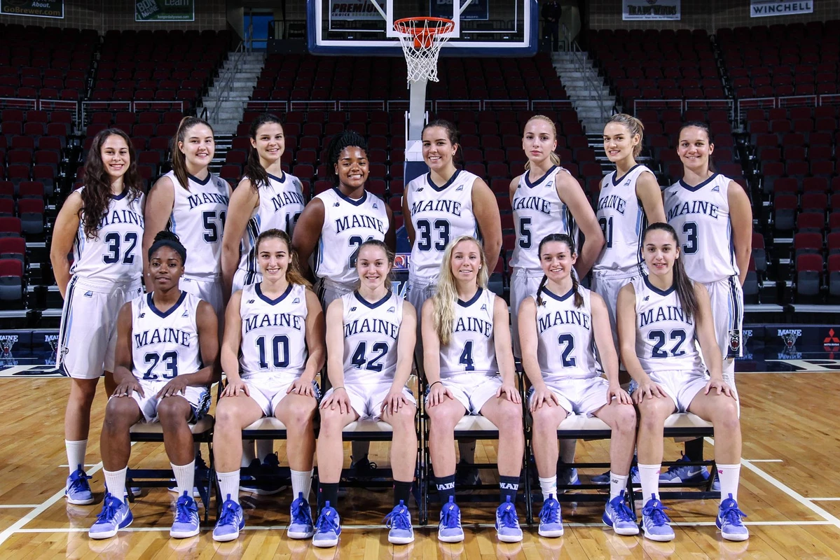 WBB Team Photo 2016-17