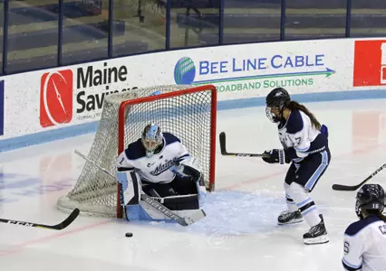 Jillian Flynn tracks the puck