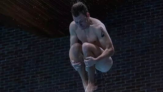 Clark-dive-3