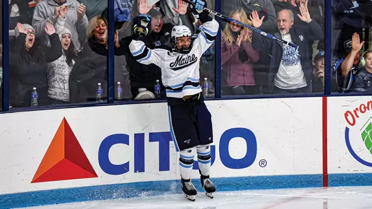 Bradly Nadeau celebrates a goal.