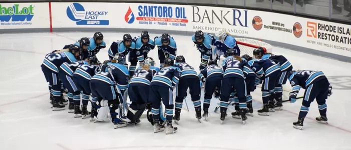 WIH huddle