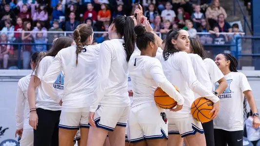 huddle-lasalle-2