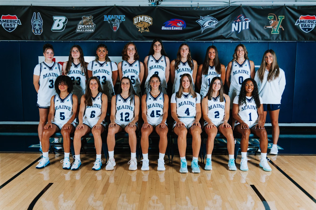 wbb-team-photo-2024-25