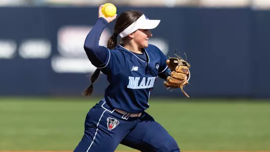Bailey Snowberger throws the ball.