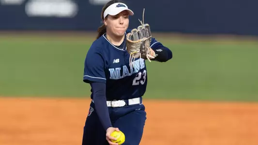Ava Zettlemoyer pitches the ball.