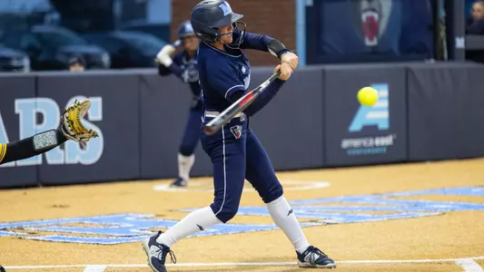 Francesca Guerrera at bat.
