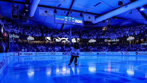 Alfond Arena pregame