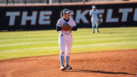 Eviana Robles in the field.
