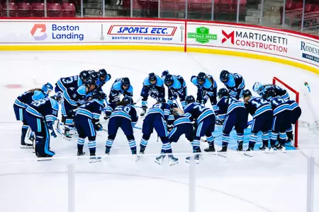 WIH huddle