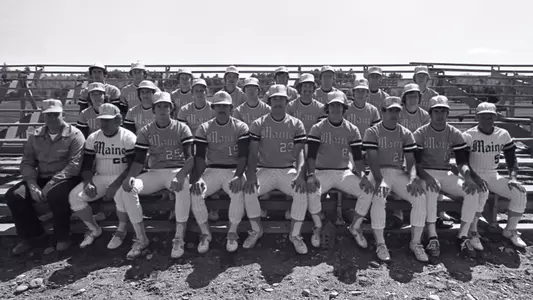 A photo of the 1976 baseball team.