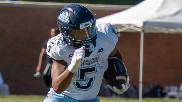 Rashawn Marshall rushed for a touchdown at Elon.