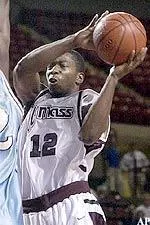 Anthony Anderson looks to pass the ball while being guarded during the first half.