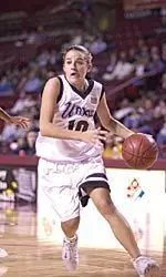 Katie Nelson scored a team-high 12 points and had three steals in the 56-50 loss to Murray State Saturday night.