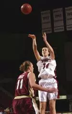 Patrycja Gulak and the Minutewomen host Syracuse in "Rage In The Cage III" Saturday at 2:00 p.m.