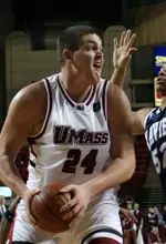 Jeff Salovski hit nine-of10 from the floor in UMass' victory over Xavier.