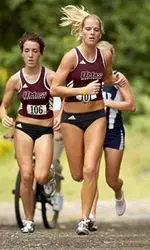 UMass placed four runners among the top-15 finishers on Saturday.