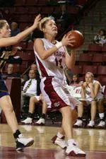 Pam Rosanio had a game-high 18 points in UMass' loss at Delaware Friday night.