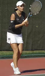 Senior Jana Bartoloni