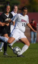 Patry finished her career with 44 points (14 goals, 16 assists).