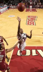 This is Harris' first UMass/Dinn Bros. Athlete of the Week Award.