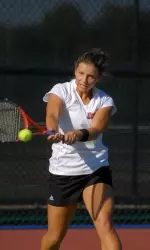 Carpenter won her No. 5 singles match to help the Minutewomen to victory