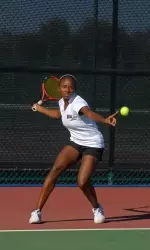 Candynce Boney won her No. 2 singles match against Brown