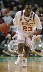 Sean Carter had eight points and eight rebounds against Memphis.