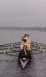 Minutewomen win against Holy Cross.