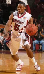 Harris had 23 points for the Minutemen on Sunday.