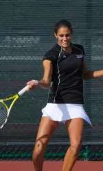 Julia Comas clinched the match victory for UMass with a win at #2 singles.