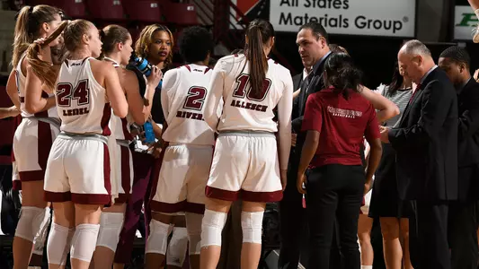 WBB Huddle Verdi