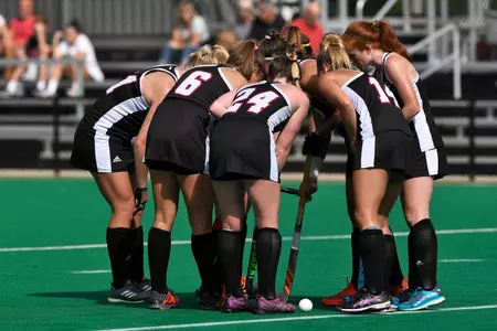 FH Corner Huddle