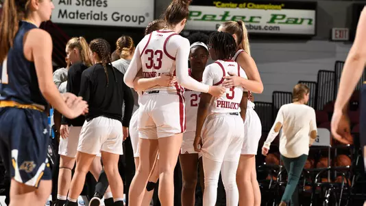 WBB Merrimack Huddle 2019-20