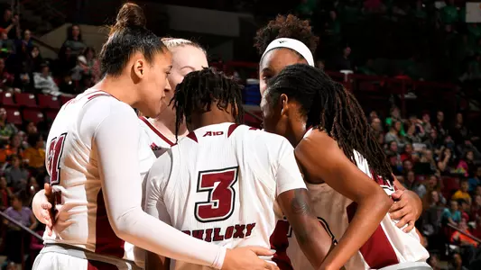 WBB George Mason Huddle