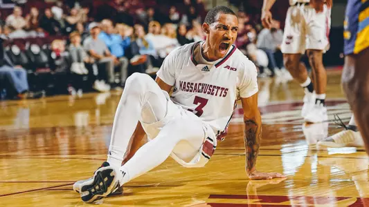 MBB23 - Rahsool Diggins vs Quinnipiac